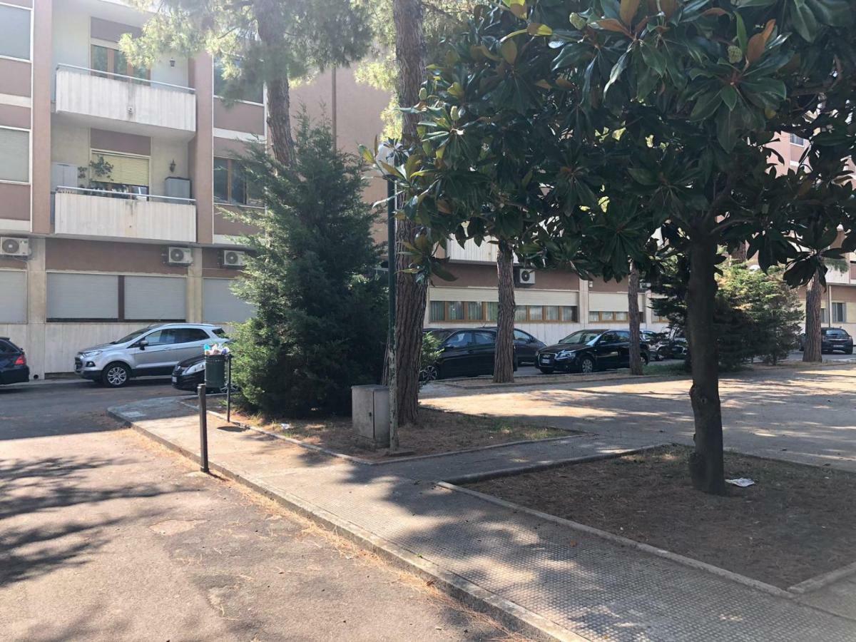 Holidays Lecce Exterior foto