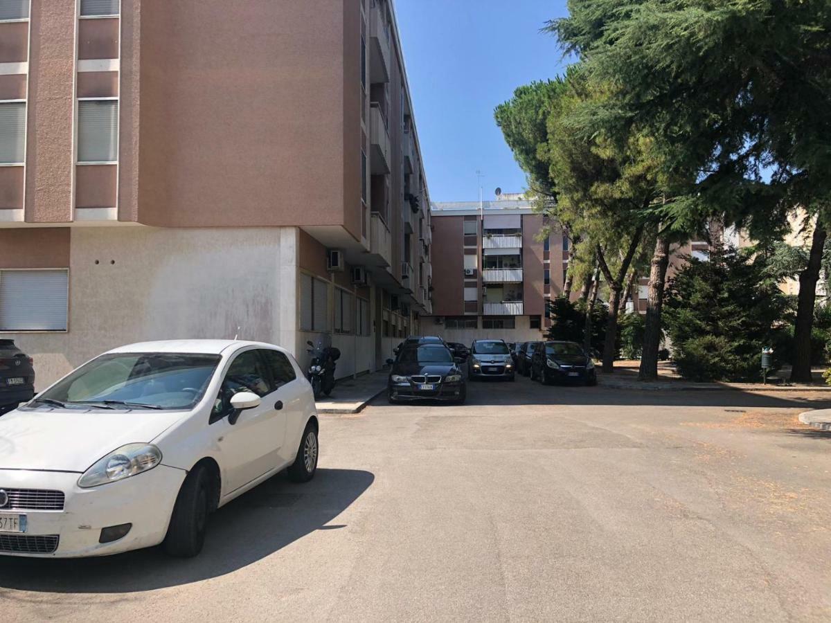 Holidays Lecce Exterior foto